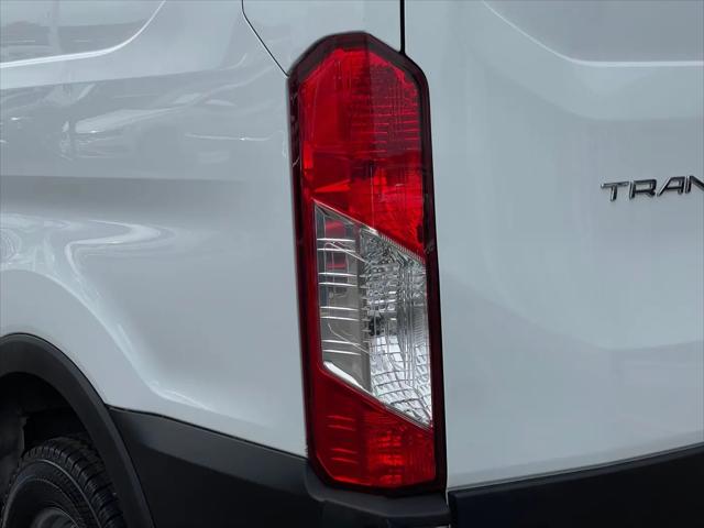 2020 Ford Transit Cargo Van T-250