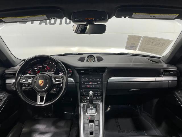 2017 Porsche 911 Carrera 4S