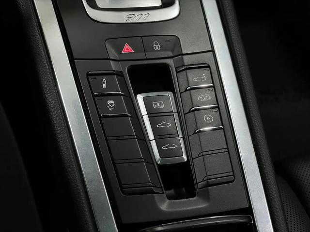2017 Porsche 911 Carrera 4S