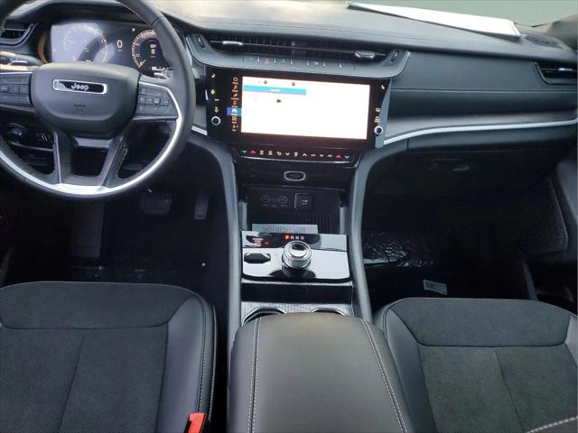 2026 Jeep Grand Cherokee L Altitude 4x4