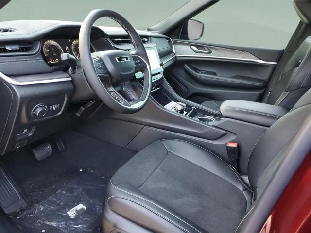2026 Jeep Grand Cherokee L Altitude 4x4