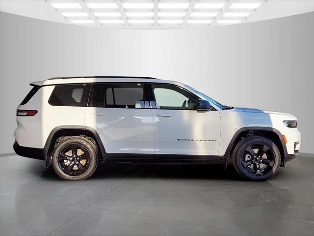 2025 Jeep Grand Cherokee L Limited 4x2