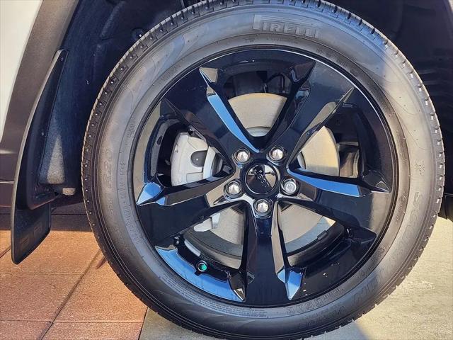 2025 Jeep Grand Cherokee L Limited 4x2