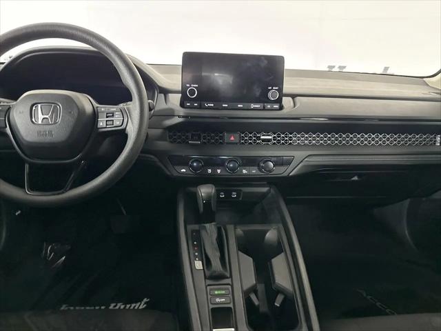 2025 Honda Accord Sedan SE