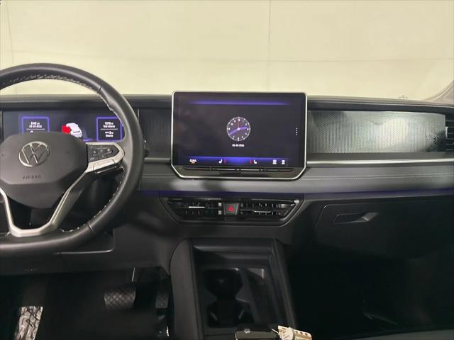 2025 Volkswagen Tiguan 2.0T SE