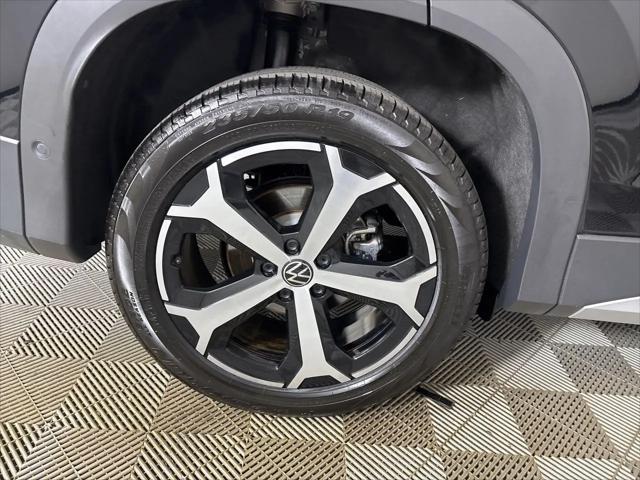 2025 Volkswagen Tiguan 2.0T SE