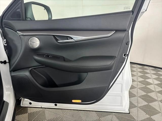 2023 INFINITI QX50 LUXE
