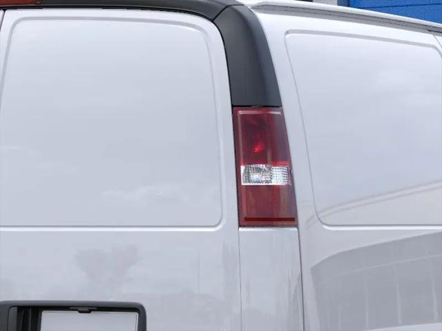 2026 Chevrolet Express Cargo Van 2500 Regular Wheelbase, WT, RWD