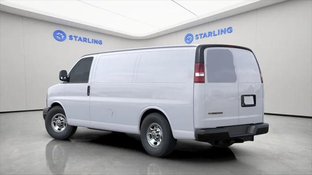 2026 Chevrolet Express Cargo Van 2500 Regular Wheelbase, WT, RWD