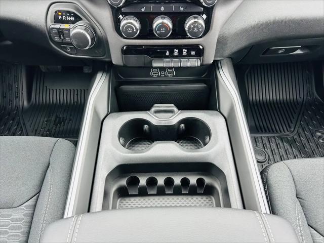 2026 Ram 1500 Big Horn Crew Cab 4x4 64 Box