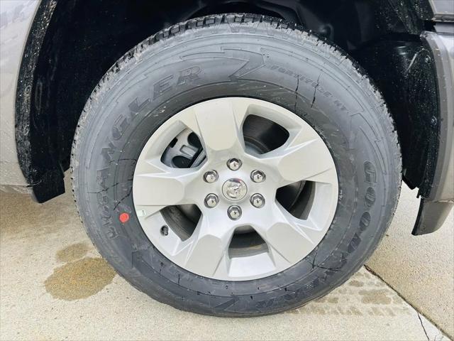 2026 Ram 1500 Big Horn Crew Cab 4x4 64 Box