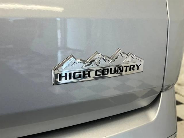 2020 Chevrolet Traverse AWD High Country