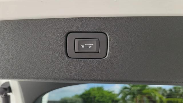 2026 Buick NV Sport Touring FWD