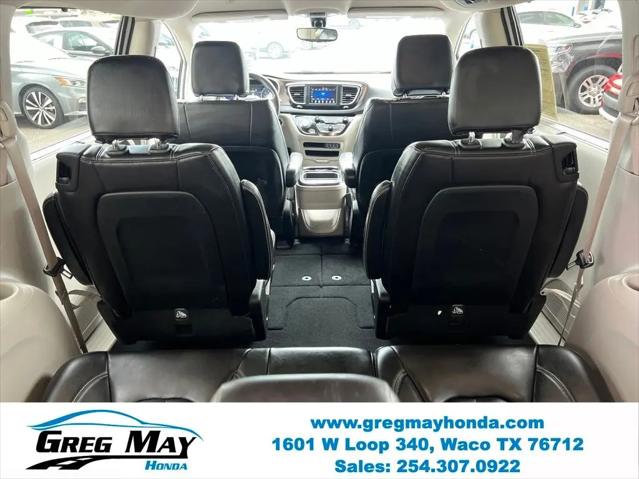 2021 Chrysler Voyager LXI