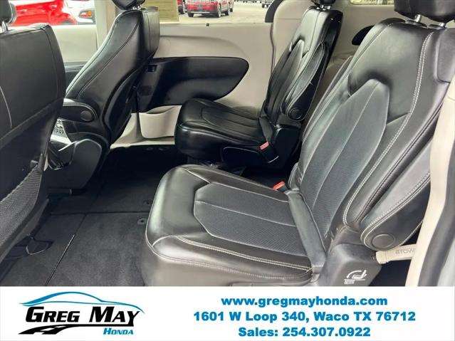 2021 Chrysler Voyager LXI
