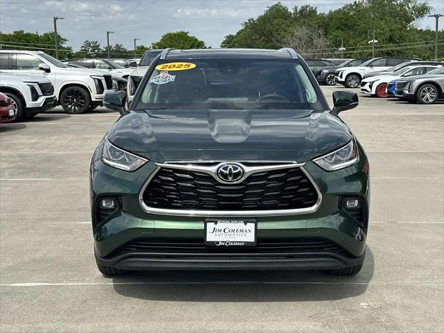 2025 Toyota Highlander Hybrid Limited