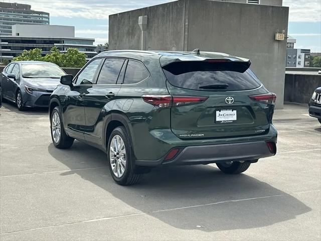 2025 Toyota Highlander Hybrid Limited