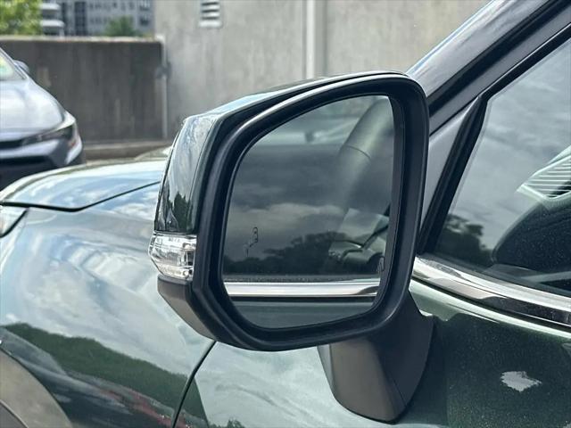 2025 Toyota Highlander Hybrid Limited