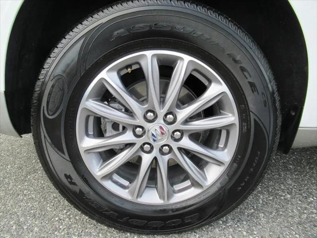 2023 Buick Enclave Essence FWD