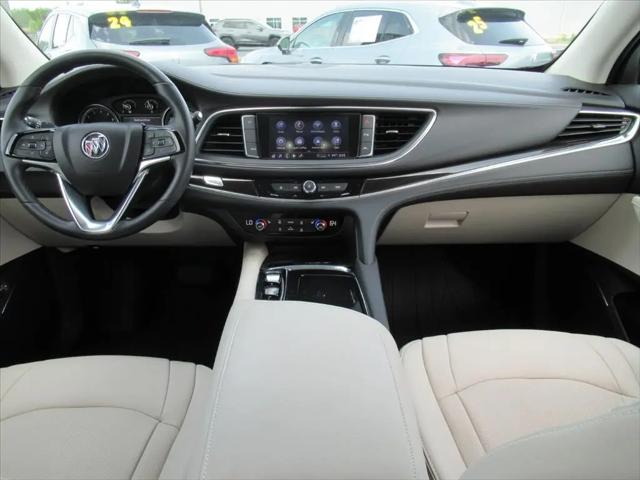 2023 Buick Enclave Essence FWD