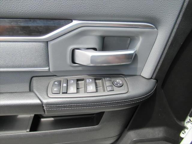 2022 Ram 3500 Tradesman/SLT/Laramie/Limited