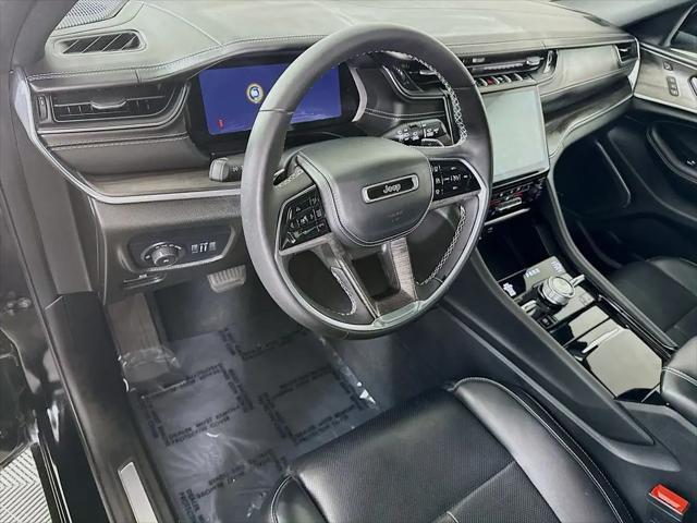 2023 Jeep Grand Cherokee Overland 4x4