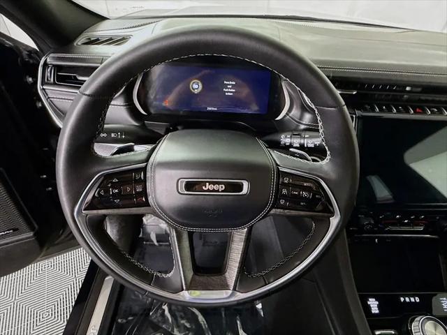 2023 Jeep Grand Cherokee Overland 4x4