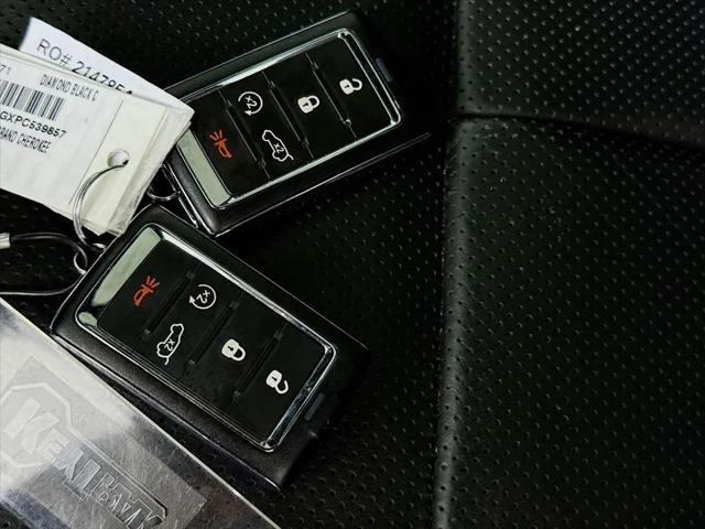 2023 Jeep Grand Cherokee Overland 4x4
