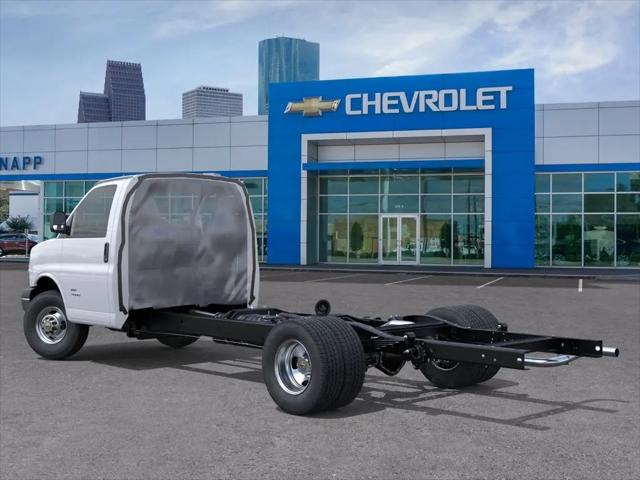 2026 Chevrolet Express Cutaway Work Van