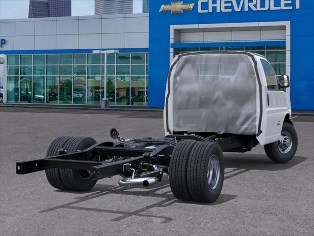 2026 Chevrolet Express Cutaway Work Van