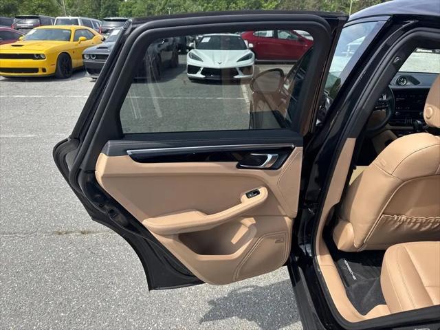 2023 Porsche Macan S