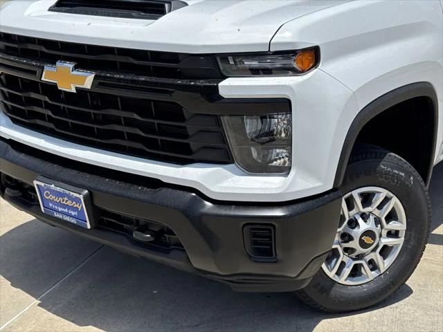 2026 Chevrolet Silverado 2500HD Double Cab, Long Bed, WT, RWD