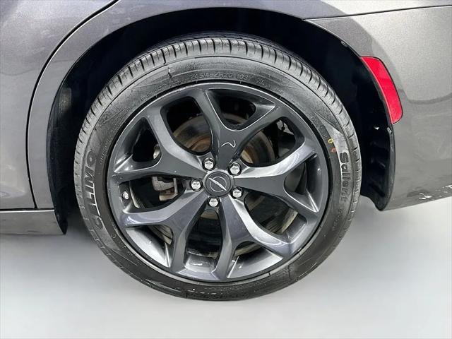 2023 Chrysler 300 300S