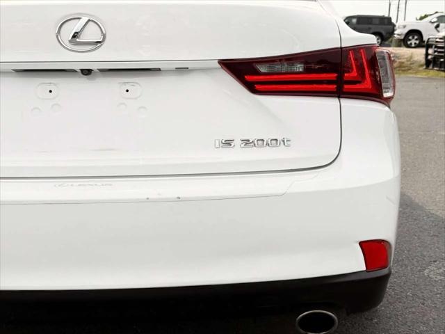 2016 Lexus IS 200t IS 200t