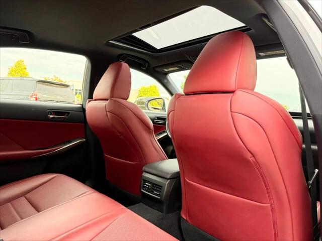 2016 Lexus IS 200t IS 200t