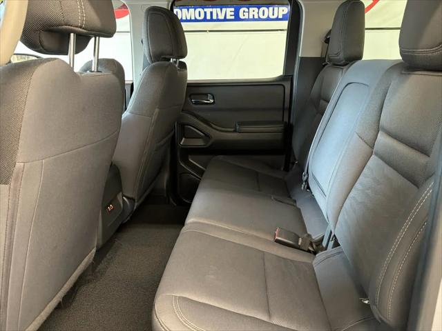 2023 Nissan Frontier Crew Cab SV 4x2