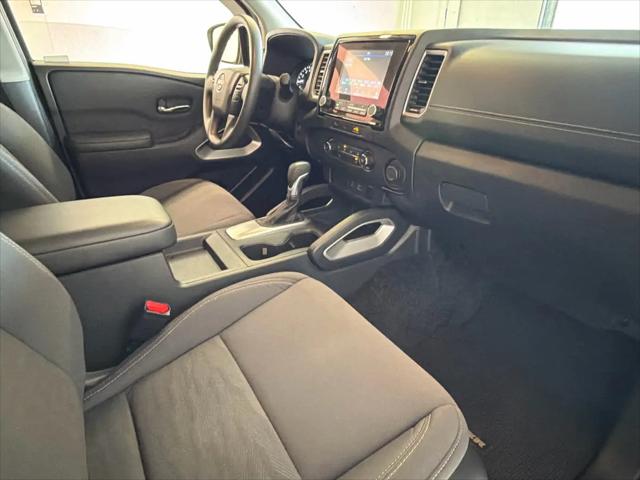2023 Nissan Frontier Crew Cab SV 4x2