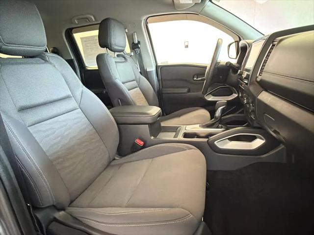 2023 Nissan Frontier Crew Cab SV 4x2