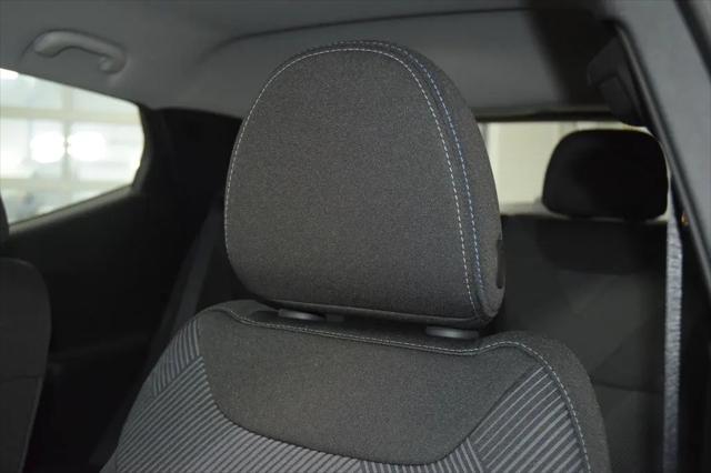 2027 Chevrolet Bolt LT FWD