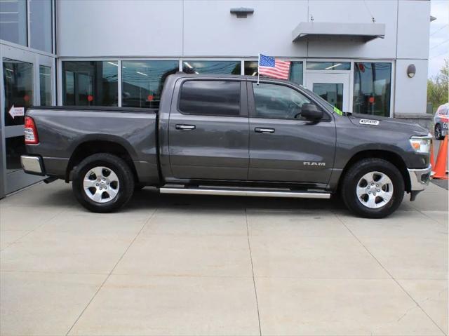 2020 Ram 1500 Big Horn Crew Cab 4x4 5'7" Box
