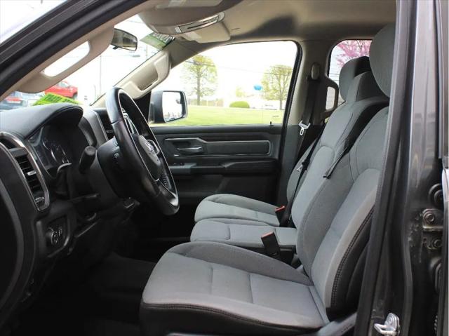 2020 Ram 1500 Big Horn Crew Cab 4x4 5'7" Box