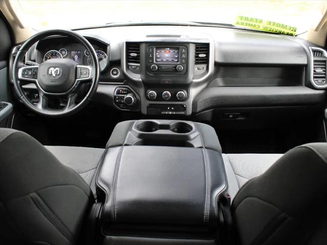 2020 Ram 1500 Big Horn Crew Cab 4x4 5'7" Box