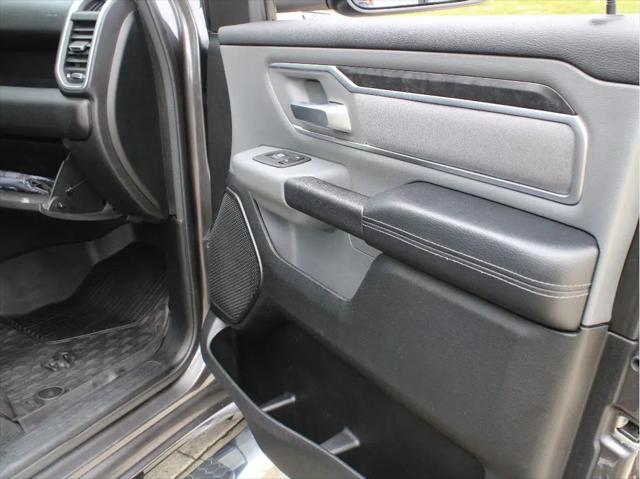 2020 Ram 1500 Big Horn Crew Cab 4x4 5'7" Box