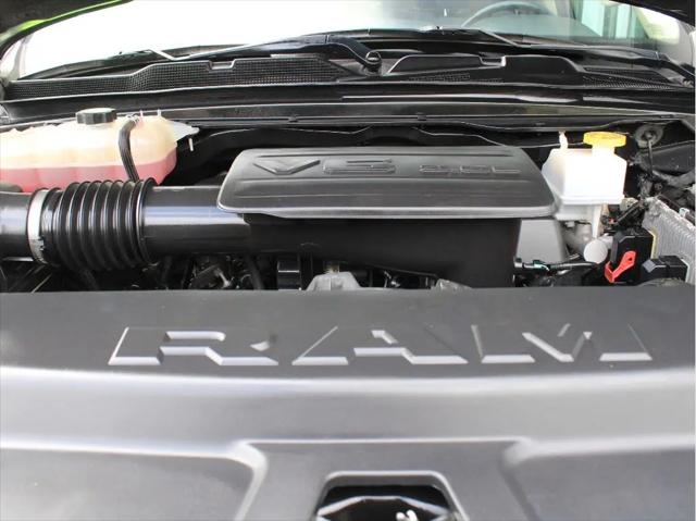 2020 Ram 1500 Big Horn Crew Cab 4x4 5'7" Box