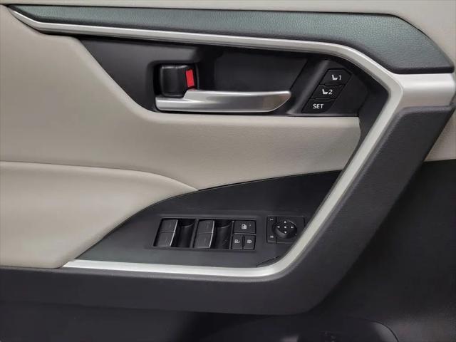 2023 Toyota RAV4 Hybrid XLE Premium
