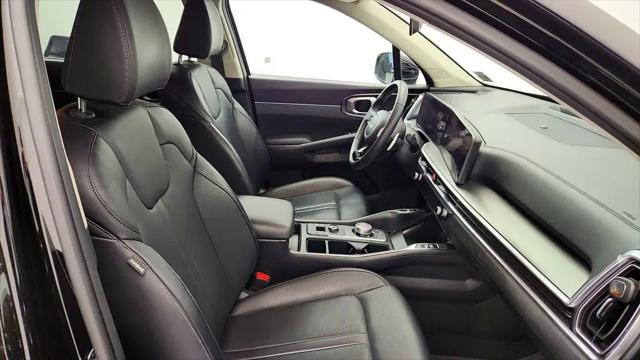 2025 Kia Sorento Hybrid EX