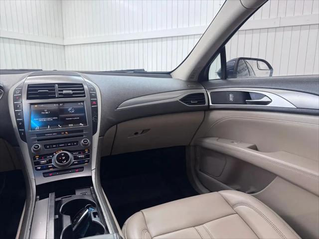 2017 Lincoln MKZ Premiere