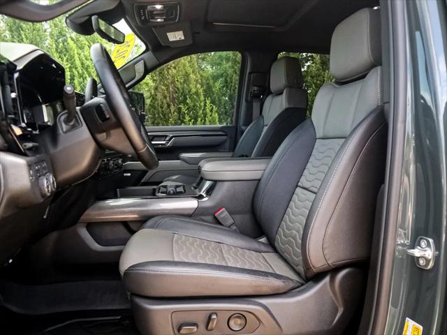 2026 Chevrolet Silverado 2500HD Crew Cab, Standard Bed, ZR2, 4WD