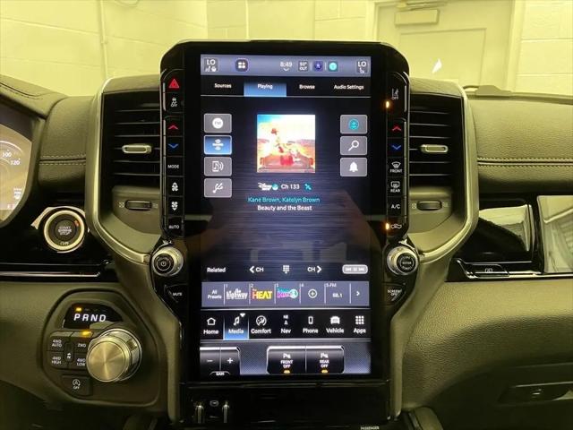 2026 Ram 1500 Laramie Crew Cab 4x4 5'7" Box