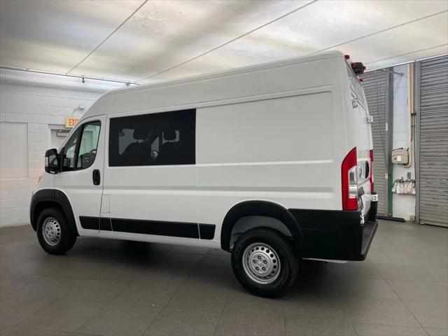 2026 Ram ProMaster Cargo Van Tradesman High Roof 136" WB w/Pass Seat